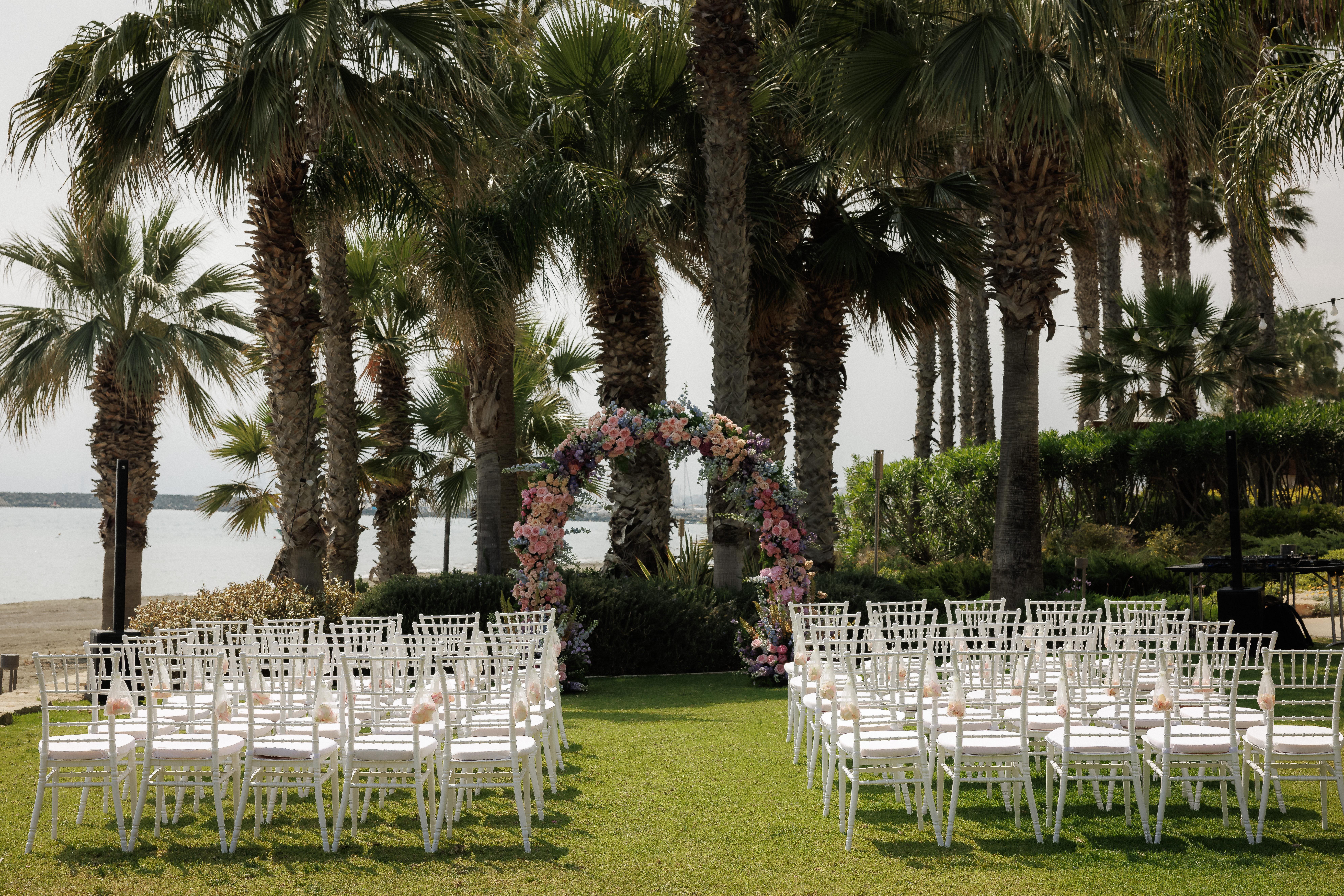 Book your wedding day in Parklane, a Luxury Collection Resort & Spa